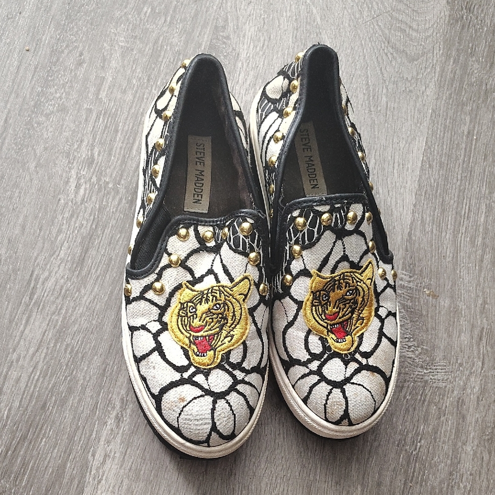Steve Madden Black and White Tiger Embroidered Slip-Ons